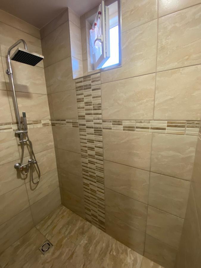 Edina Apartman بالاتوليلّي المظهر الخارجي الصورة