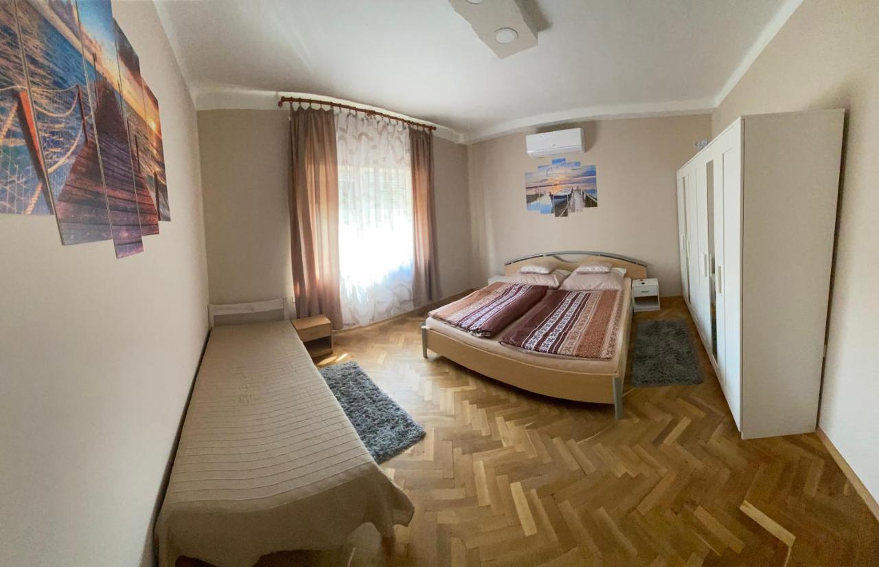 Edina Apartman بالاتوليلّي المظهر الخارجي الصورة